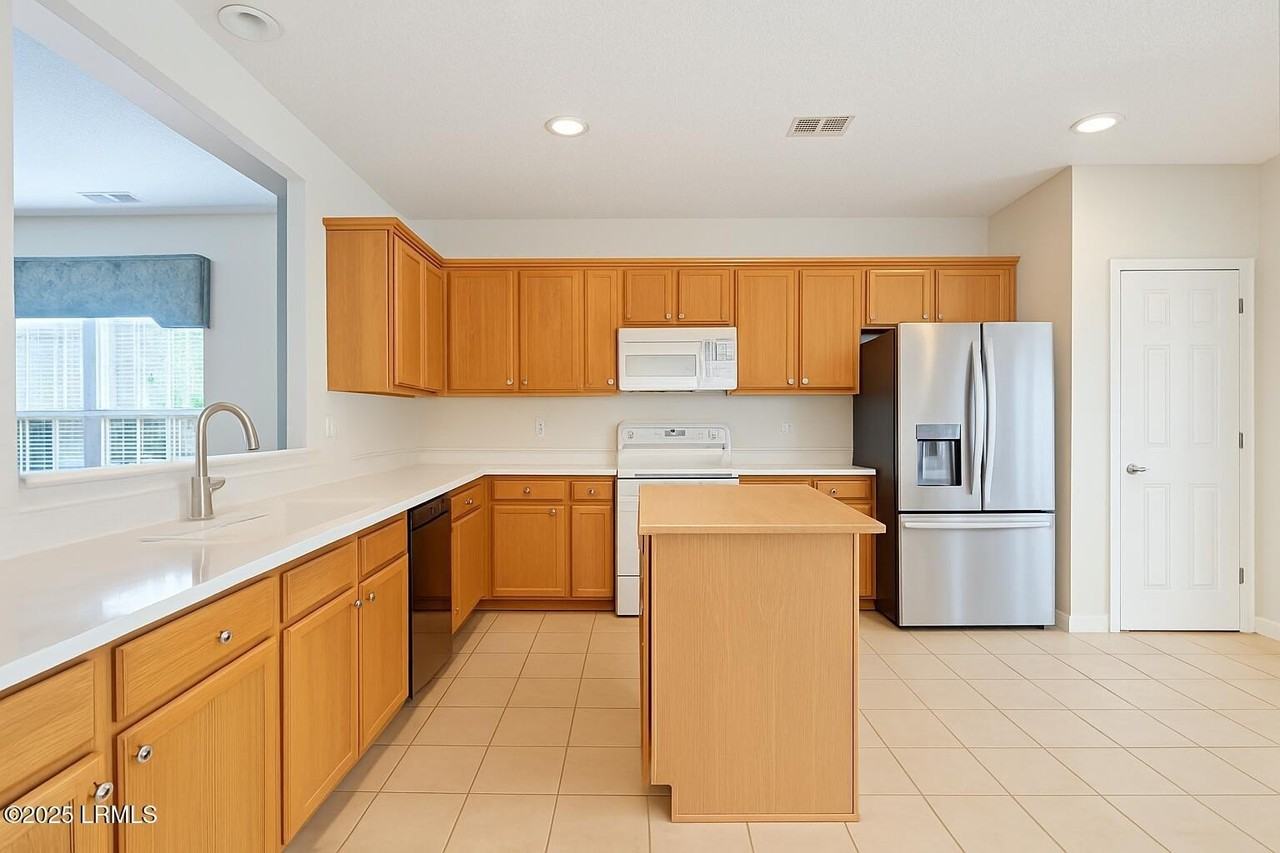 1 Pomegranate Ln - Photo 7 of 37