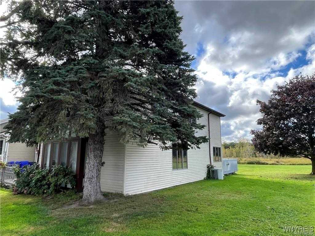 3279 Clinton St Unit 2 #2 - Photo 3 of 38