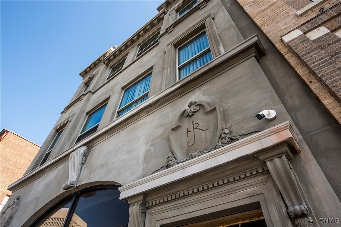 221 Elizabeth St Apt 2 #2 - Photo 2 of 23