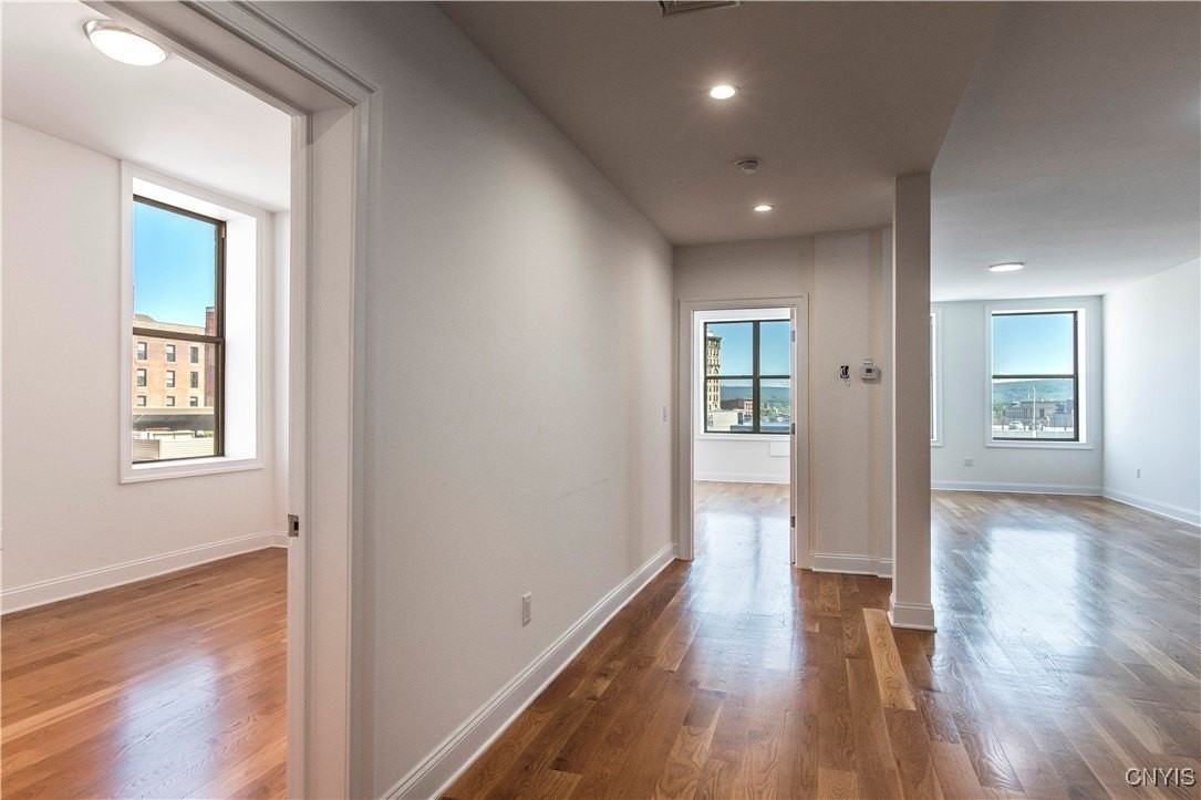 221 Elizabeth St Apt 2 #2 - Photo 5 of 23