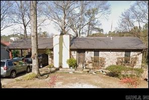 featured image of 11808 Ashwood Dr