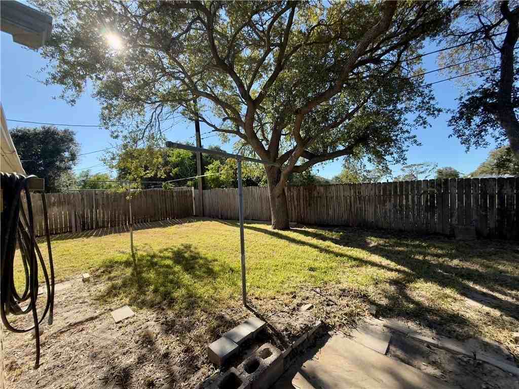 4006 Easy St - Photo 7 of 8