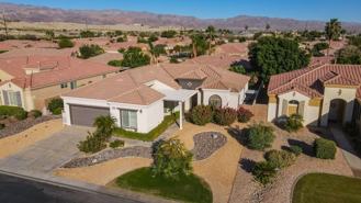 42222 Revere St - Photo 1 of 1