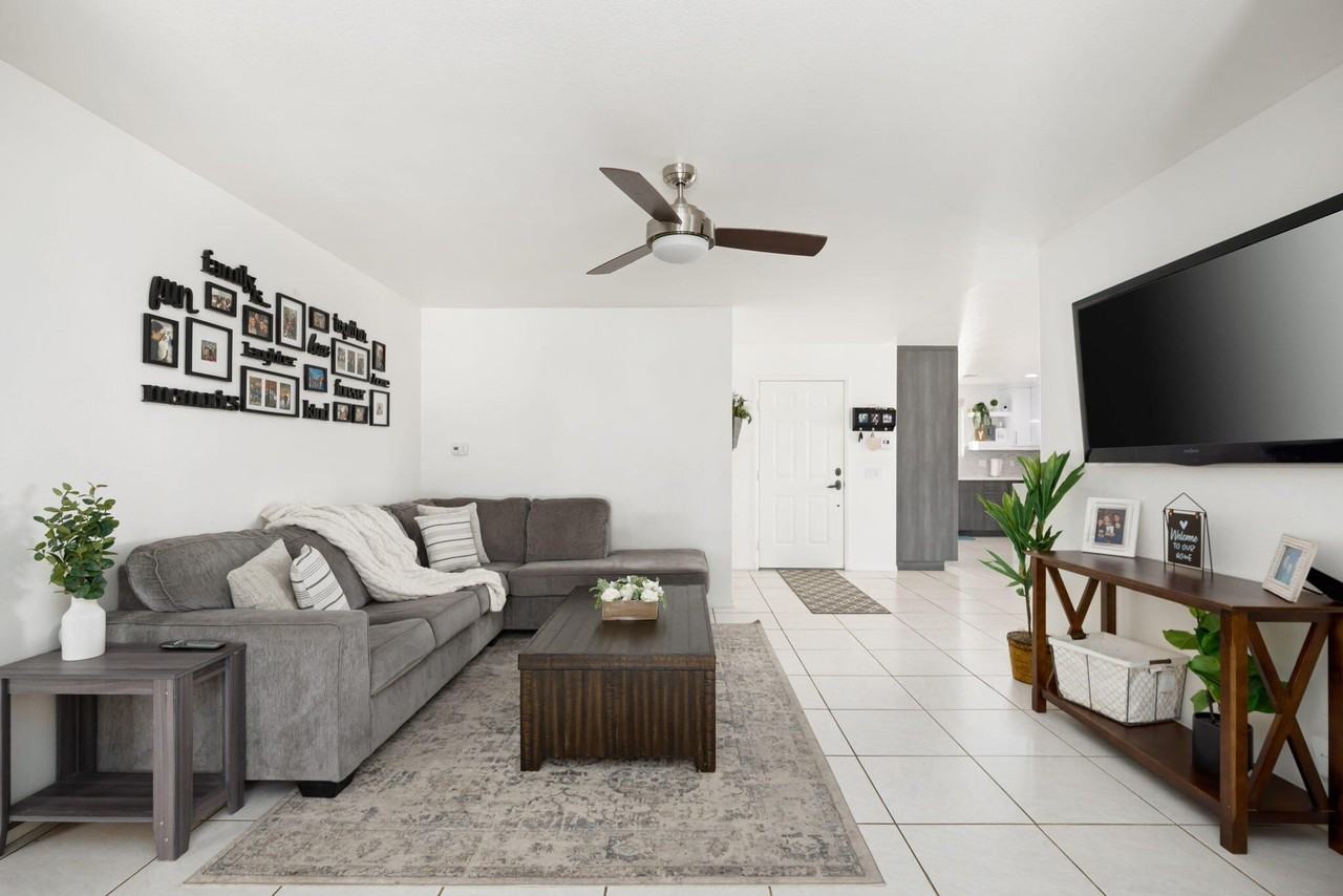 51905 Avenida Velasco - Photo 5 of 50