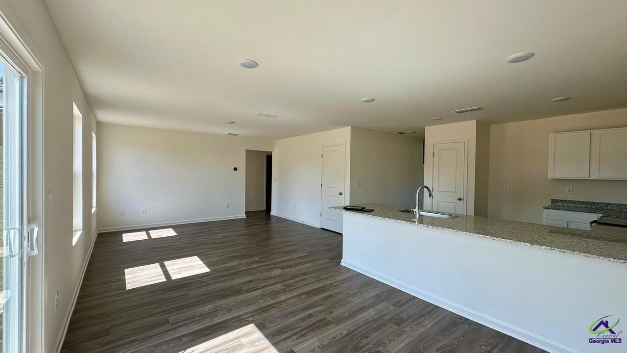 508 Liberty Hall Dr - Photo 2 of 29