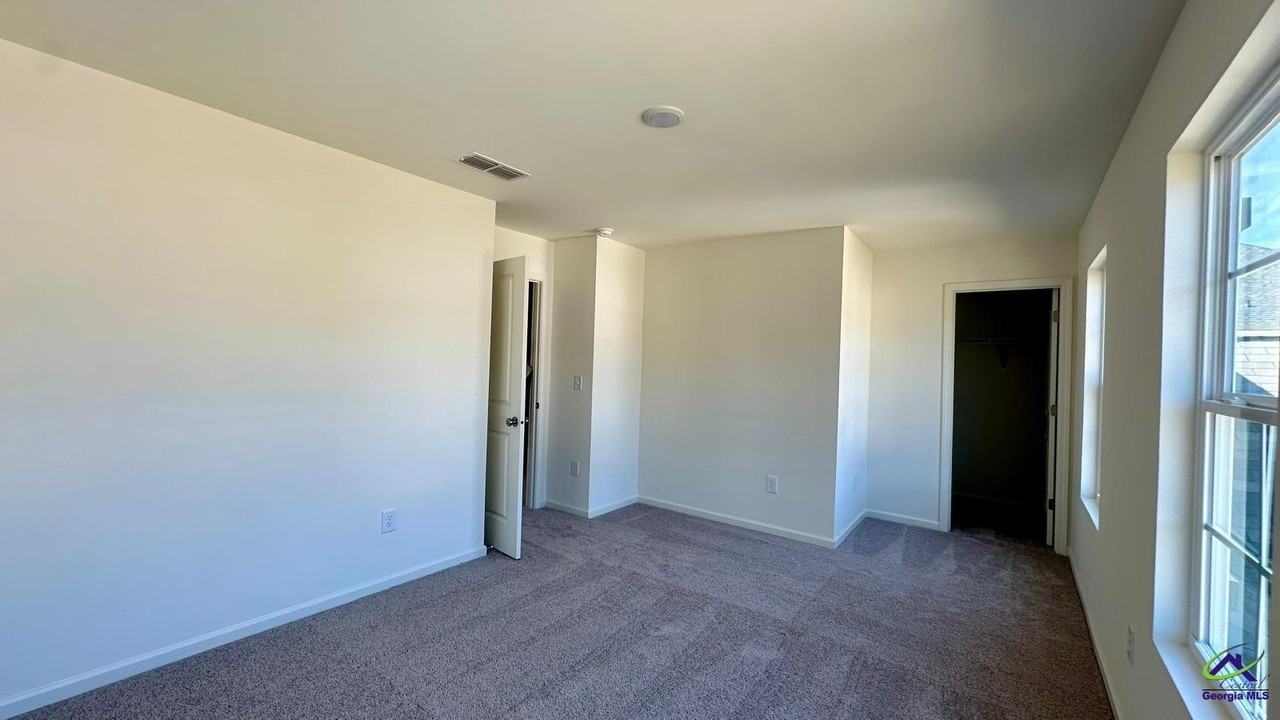 508 Liberty Hall Dr - Photo 7 of 29