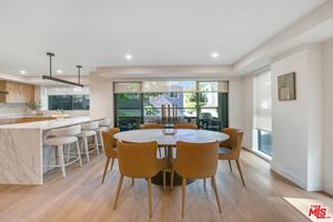 featured image of 350 N Palm Dr #106