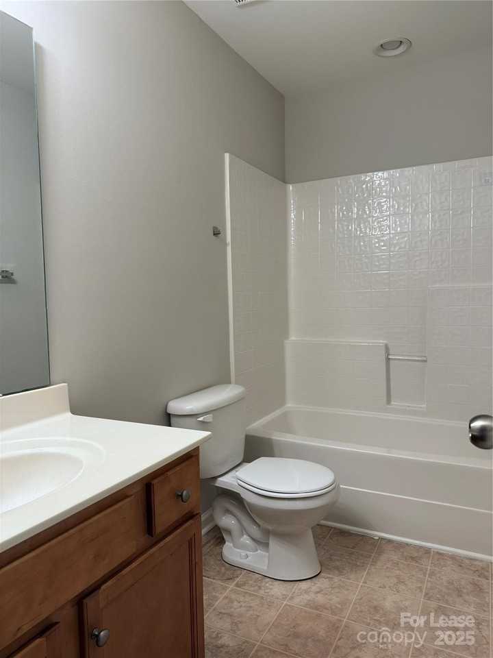 13655 Calloway Glen Drive - Photo 4 of 9