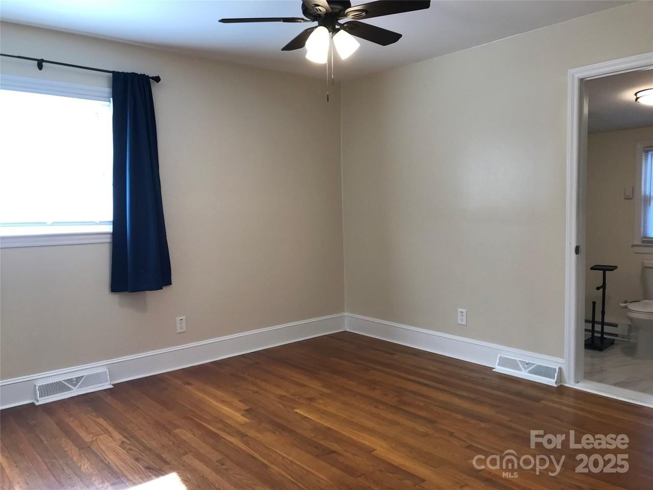 4820 Amity Place - Photo 7 of 16