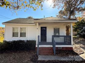 825 Cason St - Photo 1 of 1