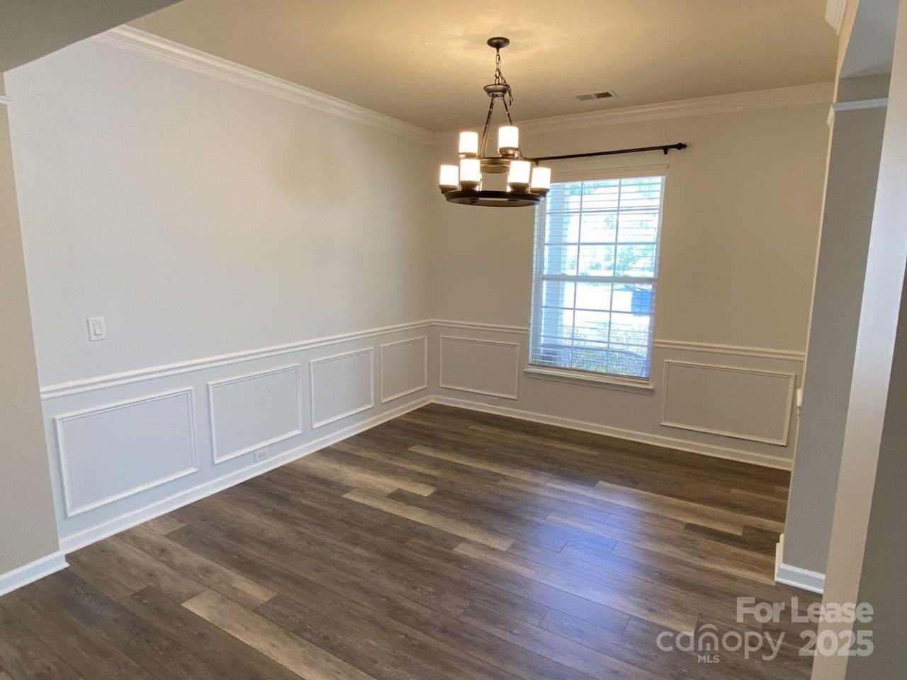 14616 Eastgrove Dr - Photo 6 of 37