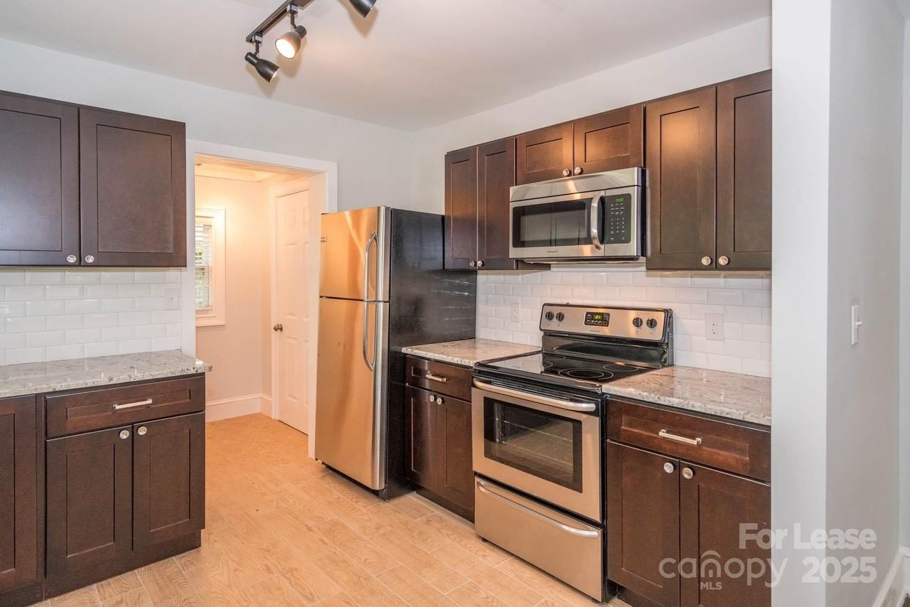 1734 Matheson Ave - Photo 7 of 12