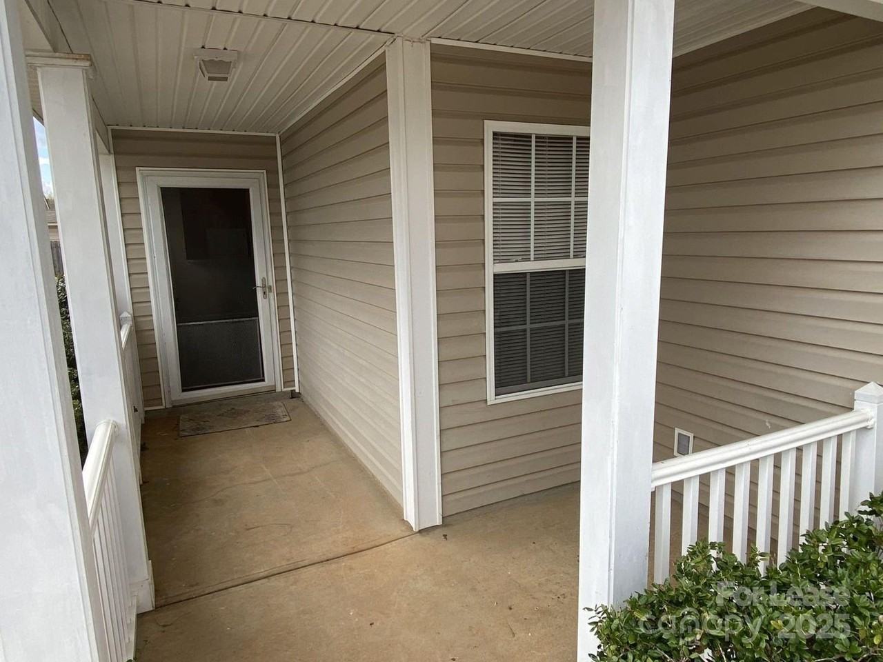 9617 Rau Ct - Photo 2 of 22