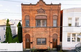 610 23rd St - Photo 1 of 1