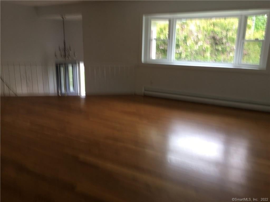 17 Cottontail Rd - Photo 3 of 10