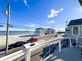 featured image of 712 E Broadway