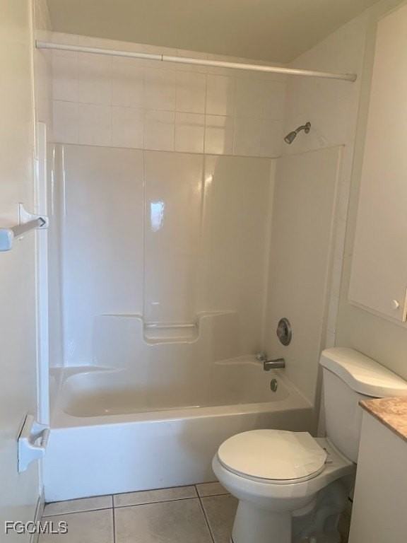 4023 Skyline Blvd Apt 104 #104 - Photo 5 of 9