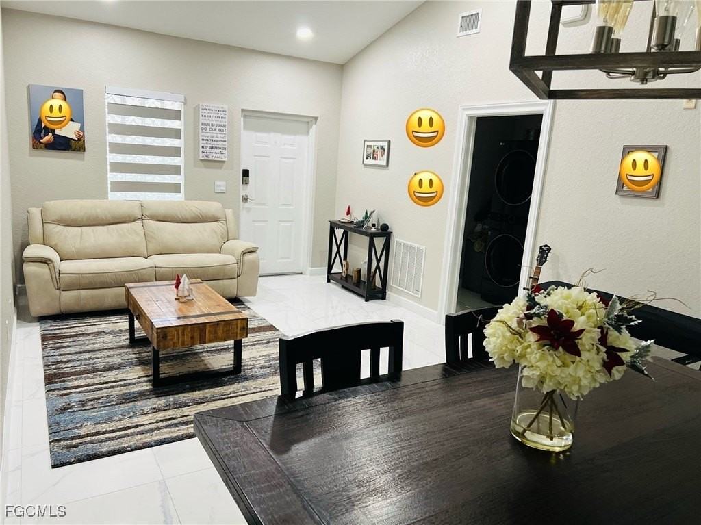 8312 Bernwood Cove Loop Apt 1006 #1006 - Photo 3 of 12