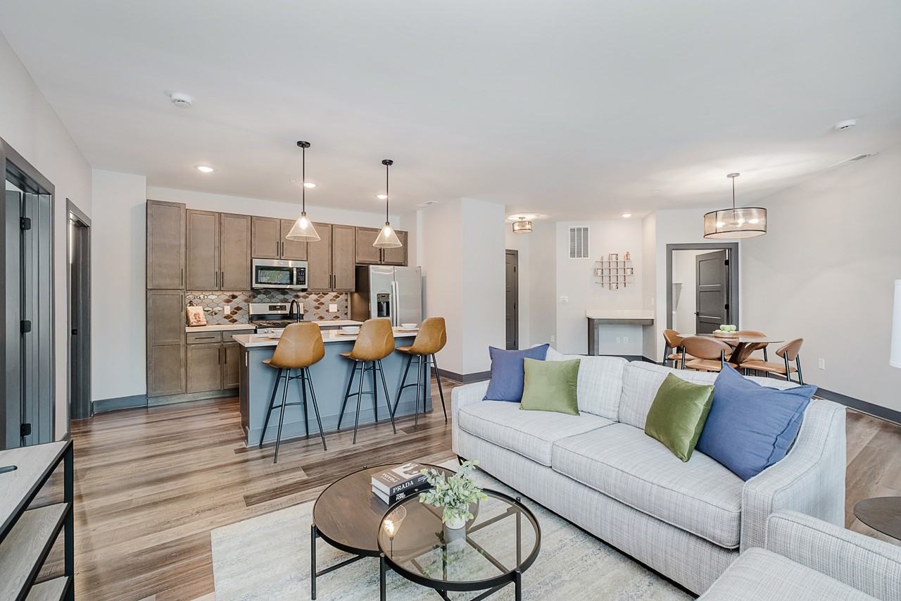 Overture at Proscenium Apartments - Photo 6 of 36