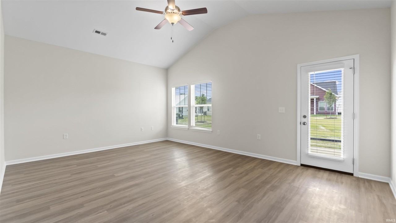 10276 Pokagon Loop - Photo 5 of 20