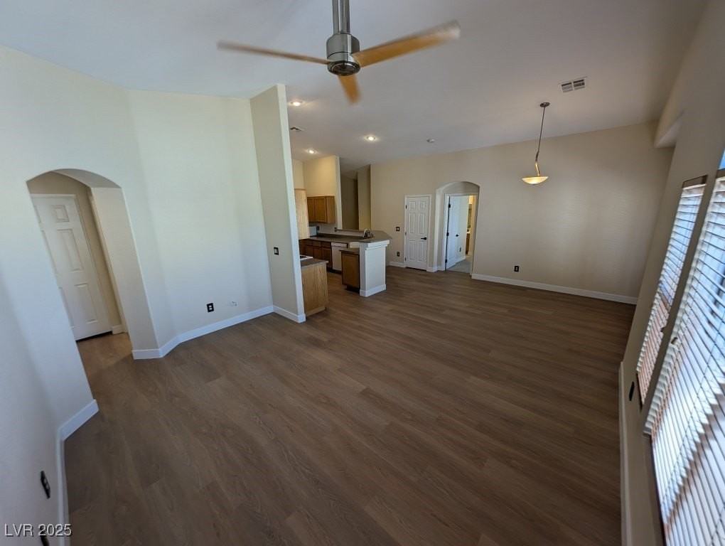 89 Day Trade St #1 - Photo 3 of 24