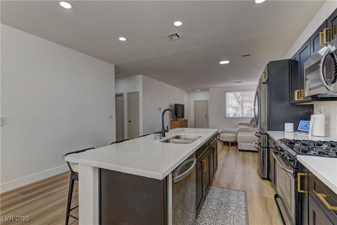 1176 Colgate Ln - Photo 6 of 15