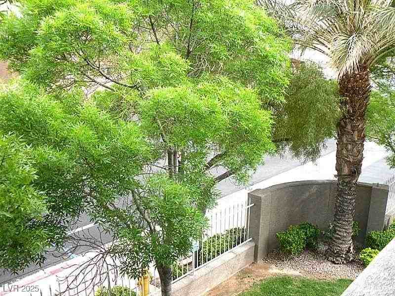 5525 West Flamingo Road #2028 - Photo 2 of 13