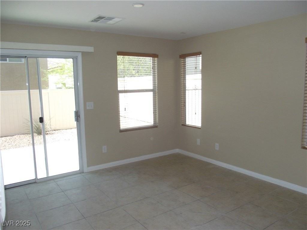 9037 Victor Creek Avenue #NA - Photo 6 of 26