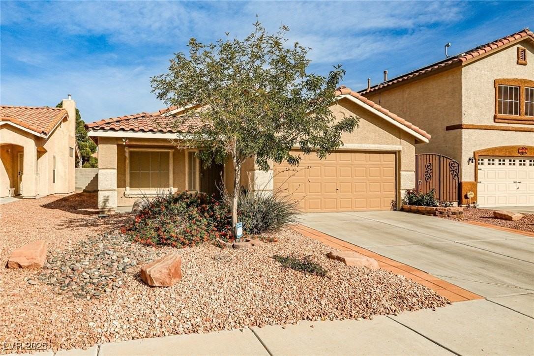 5128 Fall Meadows Ave - Photo 2 of 34