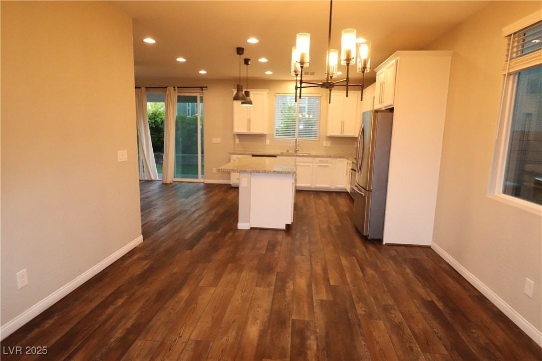 9474 Brough Ave - Photo 5 of 29