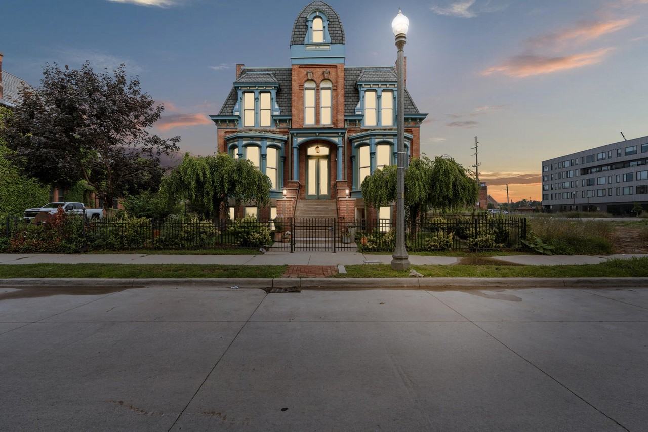 291 Edmund Street #3