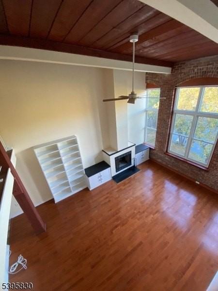 262 Main St - Photo 2 of 32