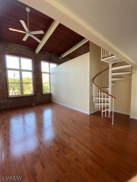 262 Main St - Photo 4 of 32