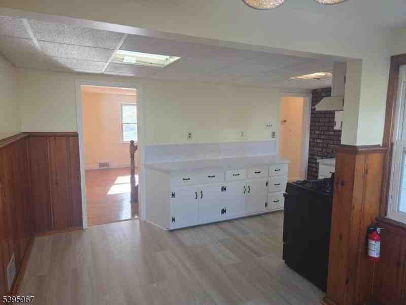 1815 Vauxhall Rd - Photo 3 of 16