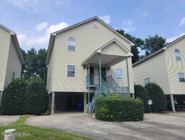 featured image of 2009 River Dr Unit A #A