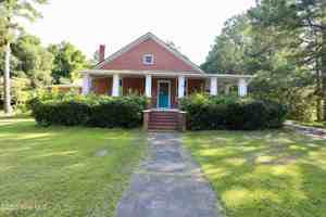 featured image of 308 Summit Street lot: Lakeside Lot 29-32