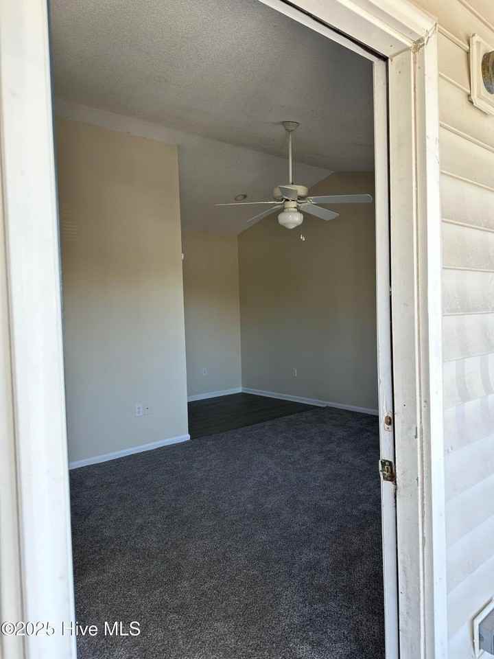 4460 Magellan Ct Apt G #G - Photo 3 of 15