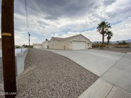 featured image of 2815 Bluewater Dr #102