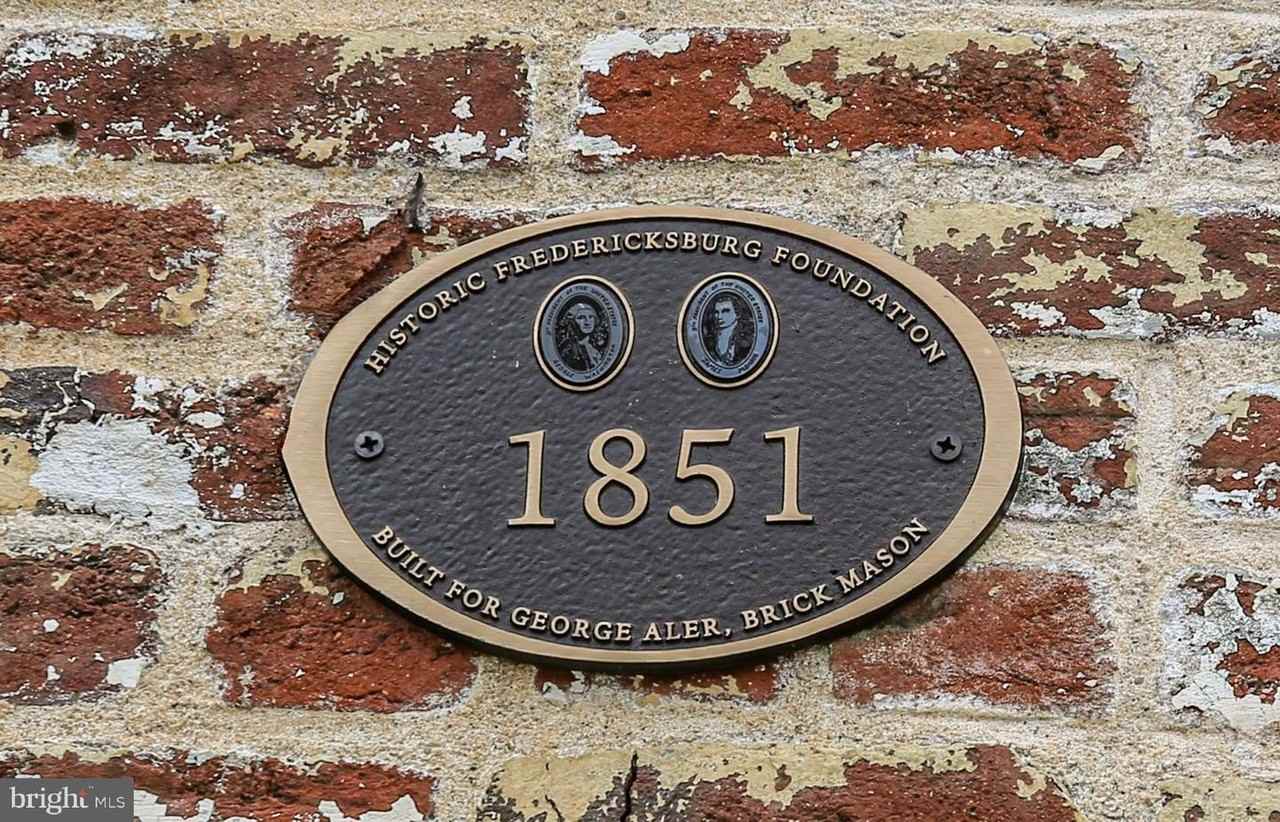 316 Frederick St - Photo 2 of 25