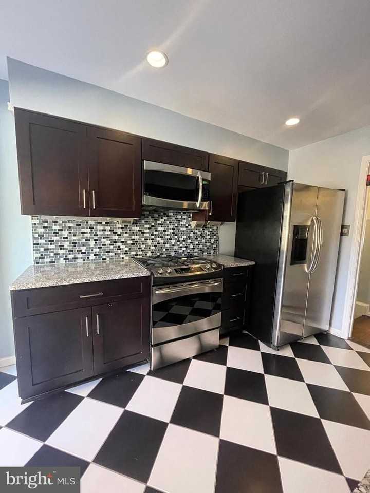 7340 Eldorado St - Photo 6 of 23