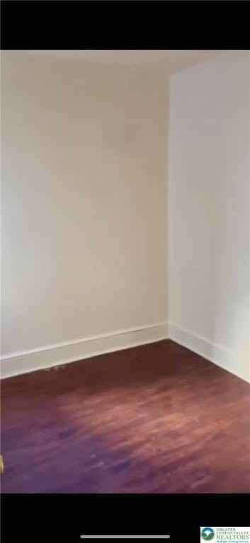 397 W Allen St Apt 3 #3 - Photo 5 of 9