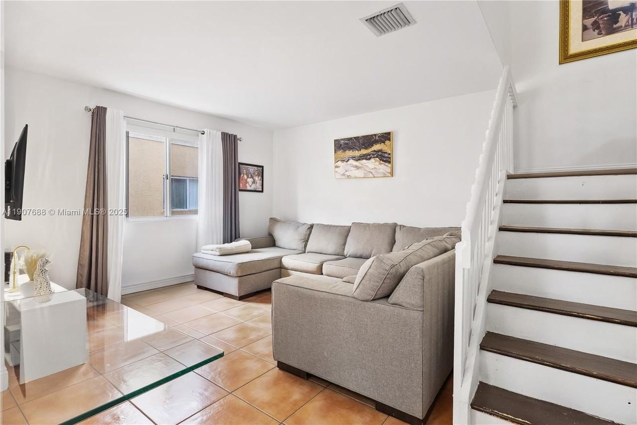 6205 Southwest 66th Street #290 - Photo 7 of 23