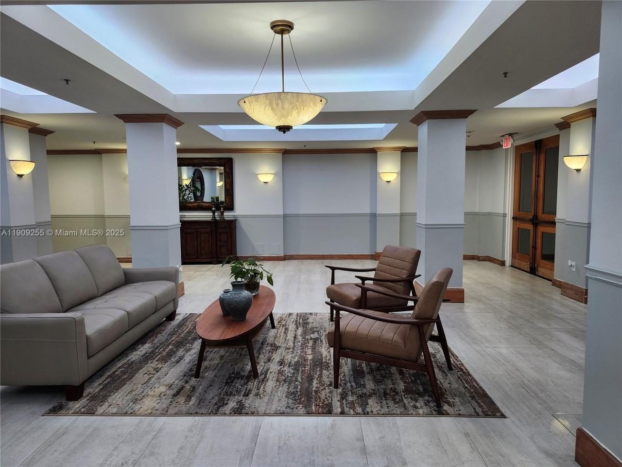 9805 Nw 52nd St #312