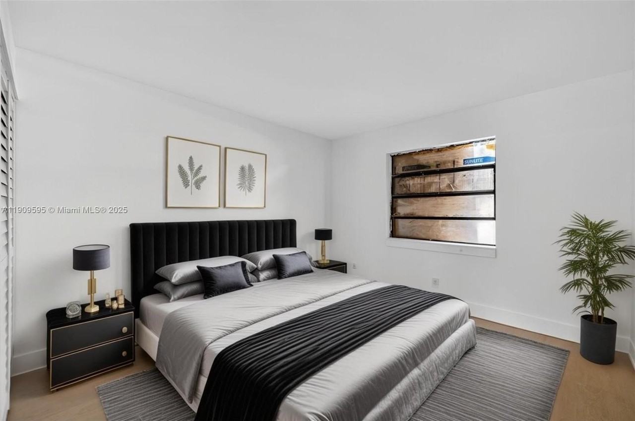 4198 Lakeside Dr #4198 - Photo 4 of 15