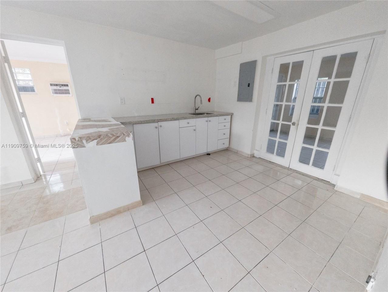 2575 Sw 59th Ave #2575 - Photo 5 of 21