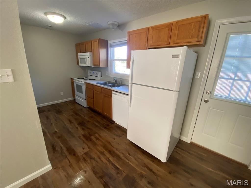 3561 Lonedell Rd #3561 - Photo 3 of 9