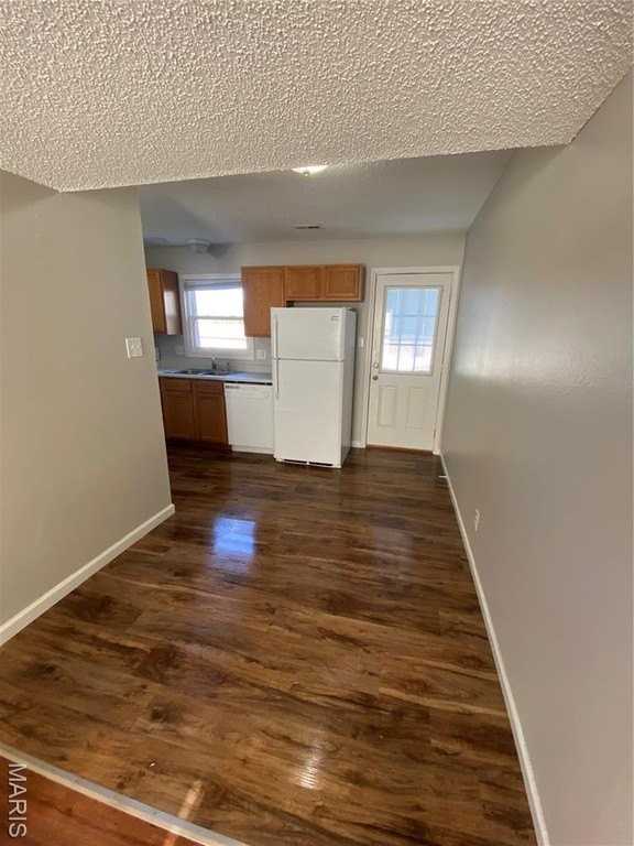 3561 Lonedell Rd #3561 - Photo 4 of 9