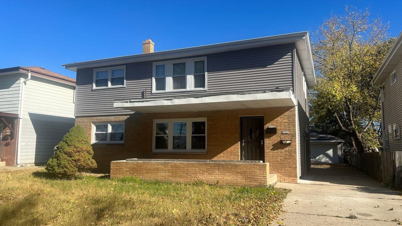 5922 N 84th St - Photo 2 of 24