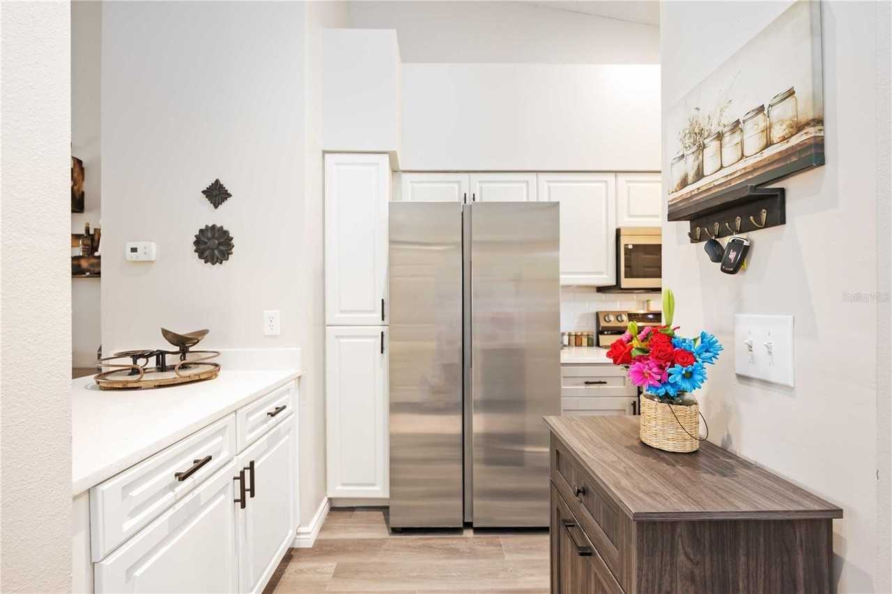 4264 Central Sarasota Pkwy #125 - Photo 7 of 21