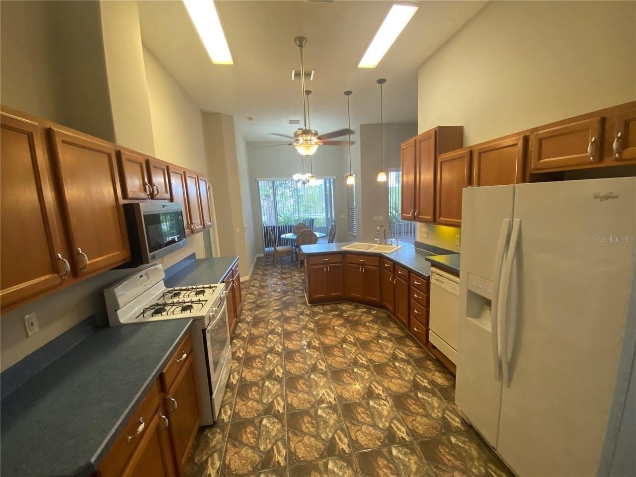 5141 Aurora Dr - Photo 7 of 19